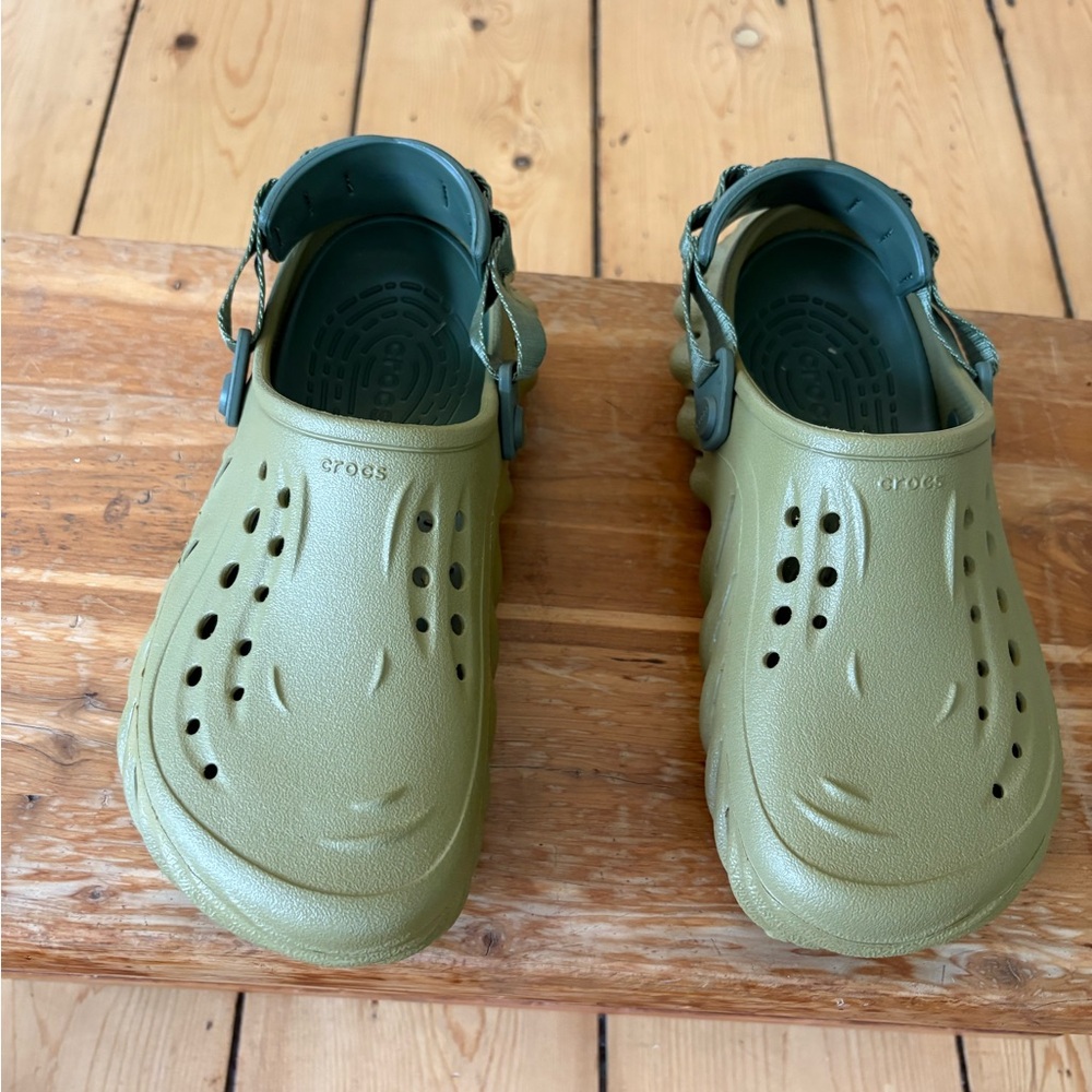 NWOT CROCS Olive Green Sandals